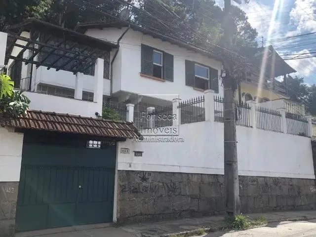 Imagem: Petrópolis - Casa Padrão - Valparaíso