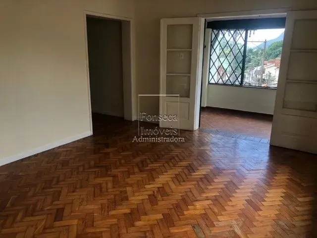 Imagem 3: Petrópolis - Casa Padrão - Valparaíso
