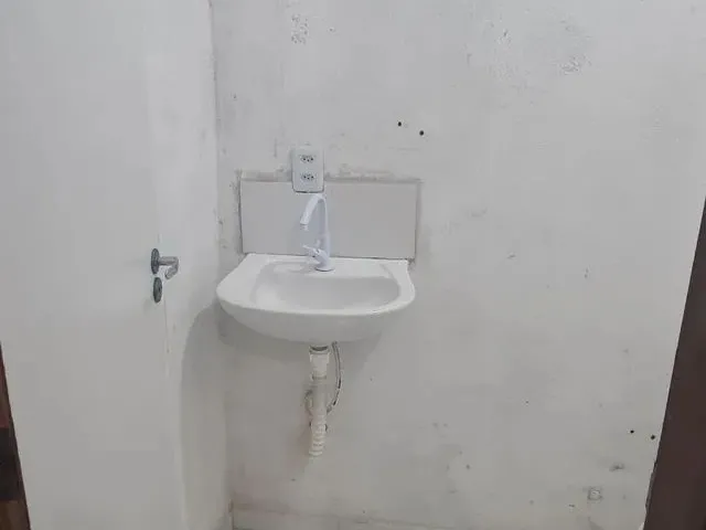 Imagem 3: Alugo Kitnet Quarto com aluguel por R$600 /mês