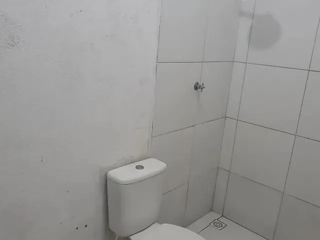 Imagem 9: Alugo Kitnet Quarto com aluguel por R$600 /mês