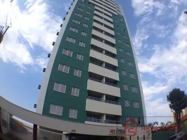 Imagem: Alugo - Apartamento com 3 Quartos em Ibiporã