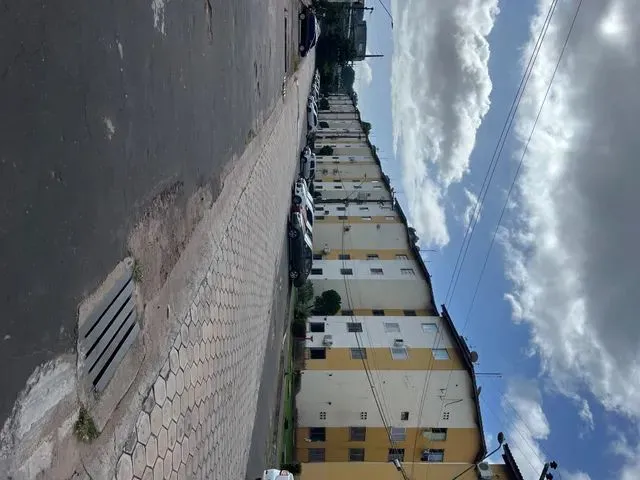 Imagem: Apartamento de 02 Quartos na Avenida dos