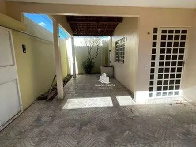 Imagem: Casa com 4 Dormitórios À Venda, 140 M²