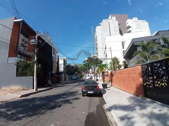 Imagem 4: )(- Excelente Apartamento com Acabamento Diferenciado 2 Quartos e Garagem em Recanto da M