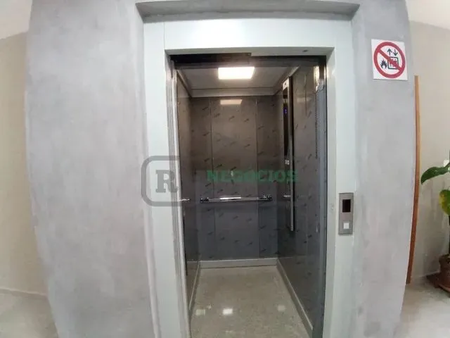 Imagem 10: )(- Excelente Apartamento com Acabamento Diferenciado 2 Quartos e Garagem em Recanto da M