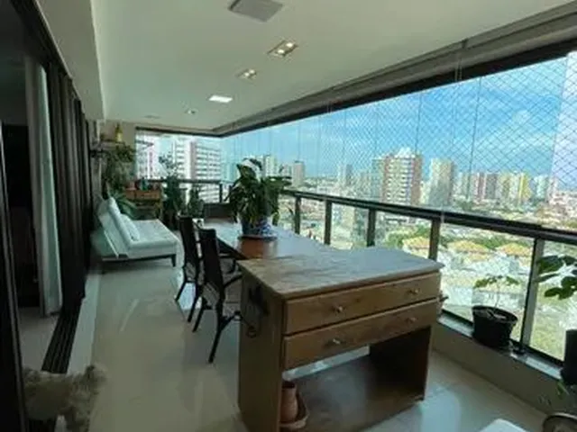 Imagem: Cobertura com Vista para o Mar a Venda no