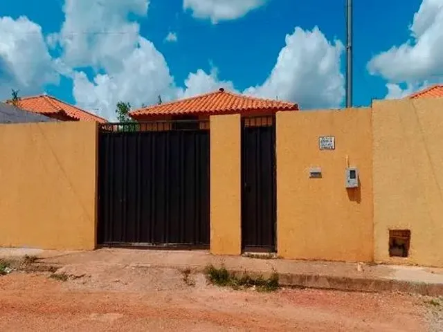 Imagem: Casa - Águas Lindas de Goiás - Go - Lote