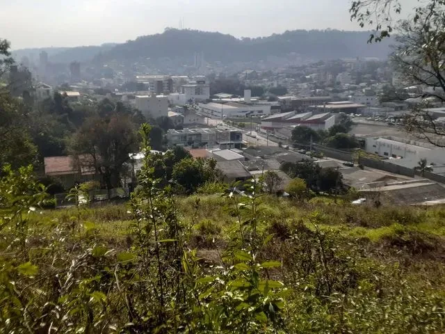 Imagem: Terreno de 1.122 M