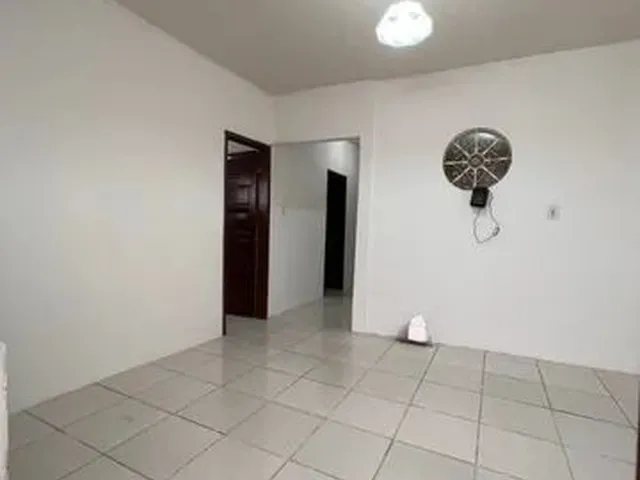 Imagem 11: Imóvel no Ur-03 Ibura (2 Casas com 3 Quartos Cada