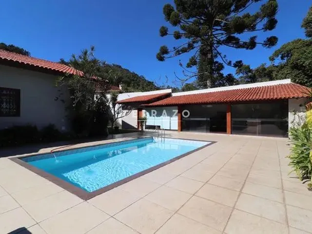 Imagem: Casa Linear com 4 Suítes e 289M² por R$1.500.000,00