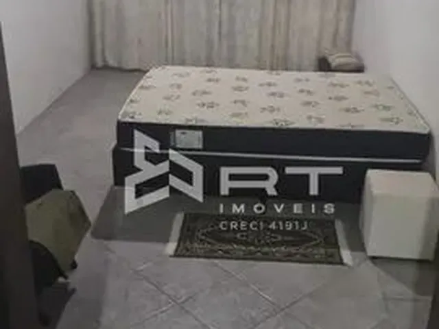 Imagem: Bela Casa a Venda com 3 Dormitórios no