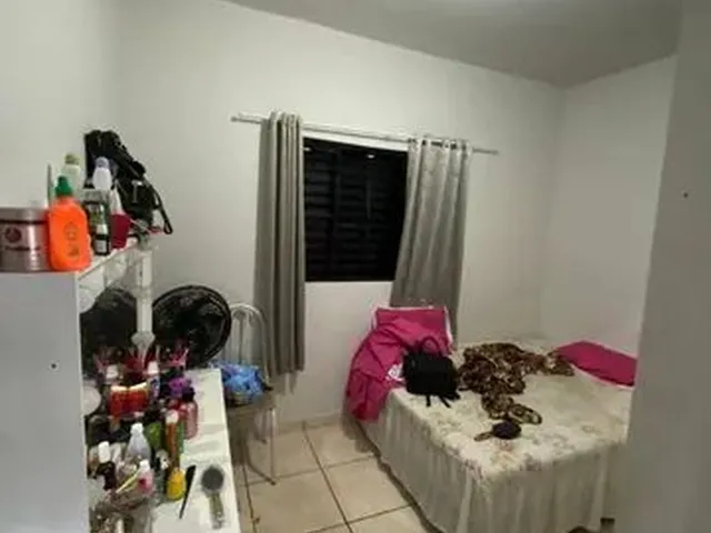 Imagem 2: Casa com 3 Dormitórios À Venda, 83 M² por R$ 200.000,00 - Cidade Ozanan - Uberaba/Mg