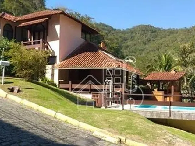Imagem: Casa com 4 Dormitórios À Venda, 390 M²