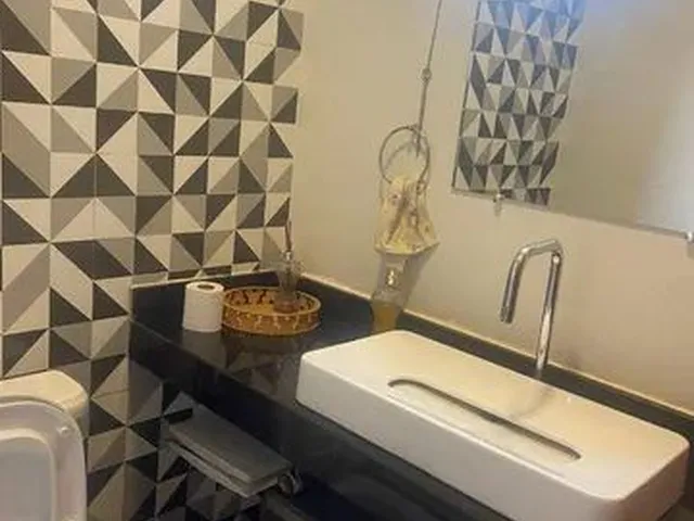 Imagem 8: Casa com 4 Dormitórios À Venda por R$ 680.000,00 - Fabrício - Uberaba/Mg