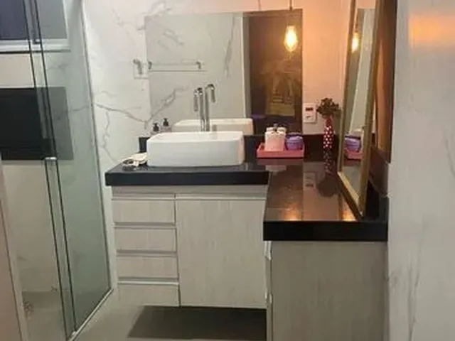 Imagem 13: Casa com 4 Dormitórios À Venda por R$ 680.000,00 - Fabrício - Uberaba/Mg