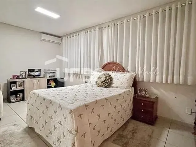 Imagem 8: 0 - Sobrado 4 Quartos, Sendo 3 Suítes