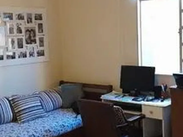 Imagem 3: Casa com 2 Dormitórios À Venda por R$ 300.000 - Beija-Flor - Uberaba/Mg