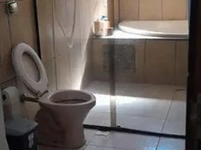 Imagem 11: Casa com 2 Dormitórios À Venda por R$ 300.000 - Beija-Flor - Uberaba/Mg