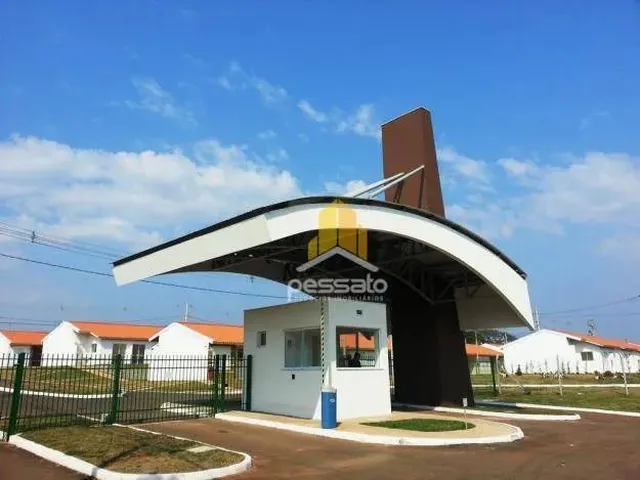 Imagem: Casa com 2 Dormitórios À Venda, 60 M²