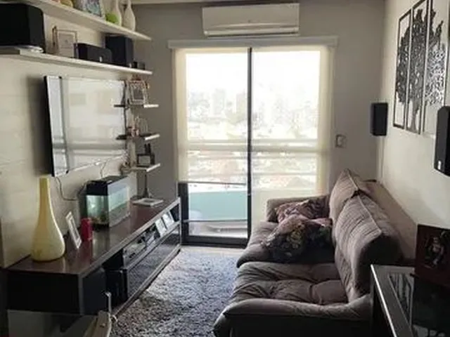 Imagem: O apartamento possui 3 Dormitórios, 1 Suíte, 2 Banheiros,