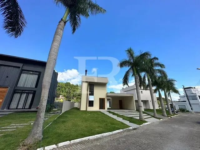 Imagem: Casa com Pé Direito Duplo no Estilo Open