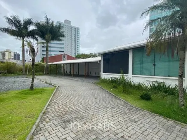 Imagem: Casa para Alugar no Bairro Centro - Itajaí/Sc