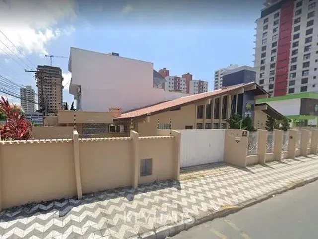 Imagem: Casa para Alugar no Bairro Centro - Itajaí/Sc