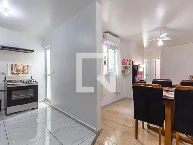 Imagem: O apartamento possui 2 Dormitórios, 2 Banheiros, 2 Vagas