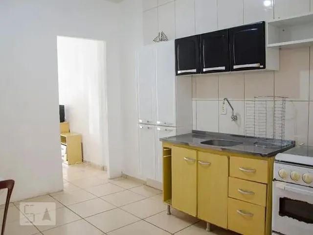 Imagem: O apartamento possui 1 Dormitório, 1 Banheiro, 1 Vaga na