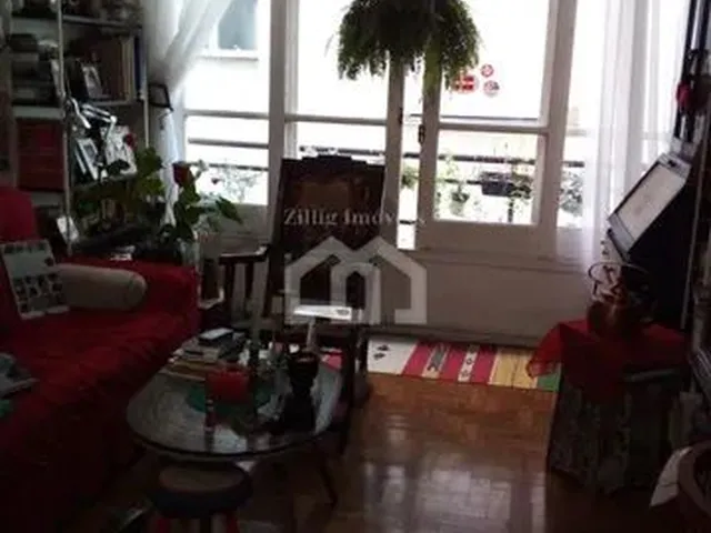Imagem: Apartamento À Venda, Centro, Petropolis