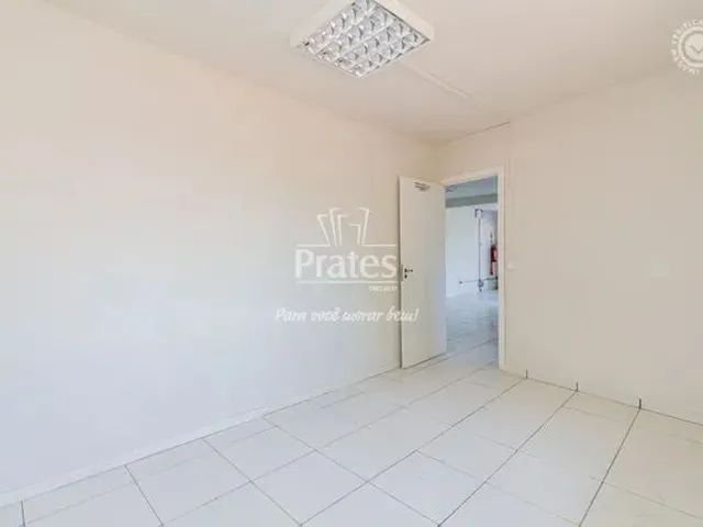 Imagem 14: Casa Comercial para Alugar no Xaxim