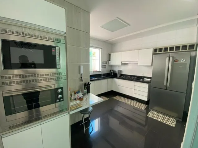 Imagem 11: Casa Condomínio Fechado de 294M², 03 Quartos Sendo 01 Suite Master, 04 Vagas de Garagem