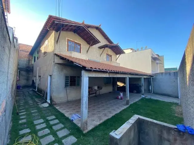 Imagem: Contagem - Casa Padrão - Lucio de Abreu