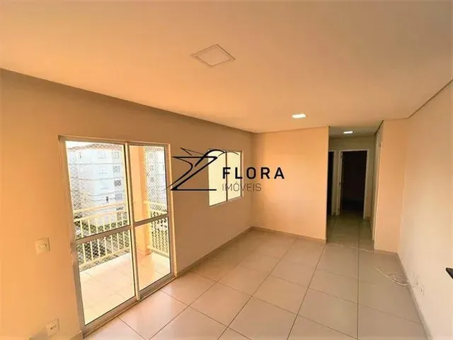 Imagem: O apartamento possui 3 Dormitórios, 2 Banheiros, 2 Vagas