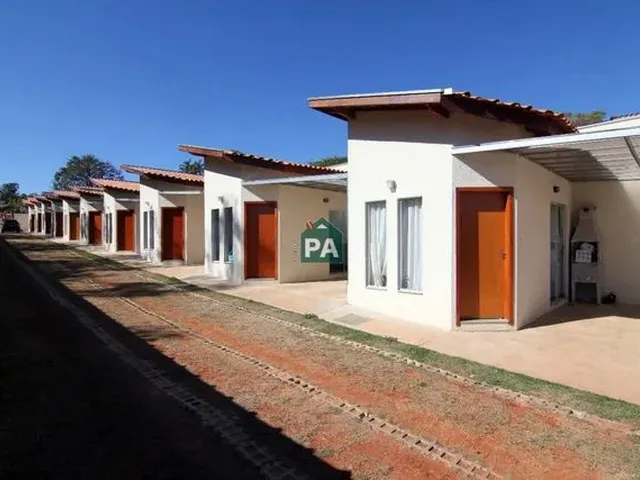 Imagem: Casa com 2 Dormitórios À Venda, 50 M²