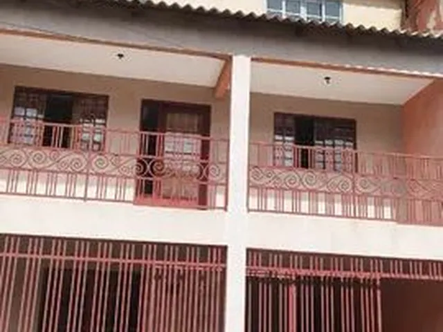 Imagem: Sobrado À Venda na Qs 5