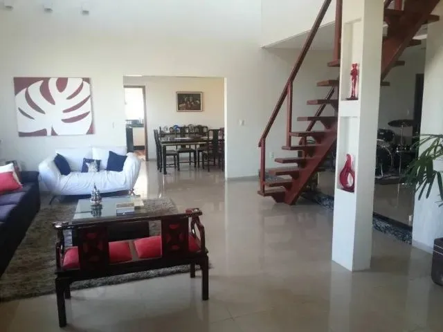 Imagem 4: Casa a Venda com 4 Quartos, Transferência de Dívida