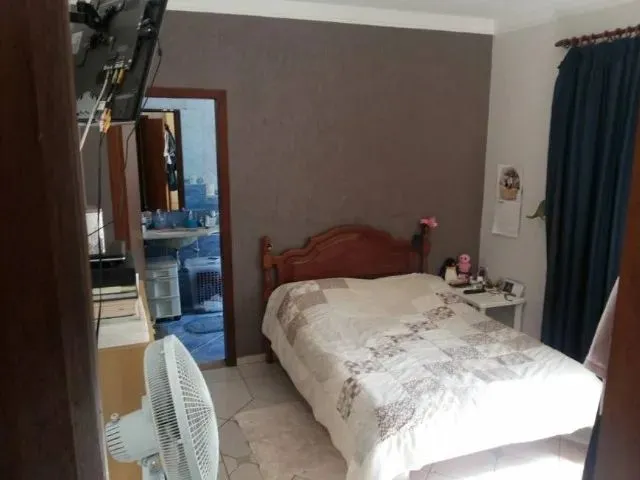 Imagem 7: Casa a Venda com 4 Quartos, Transferência de Dívida