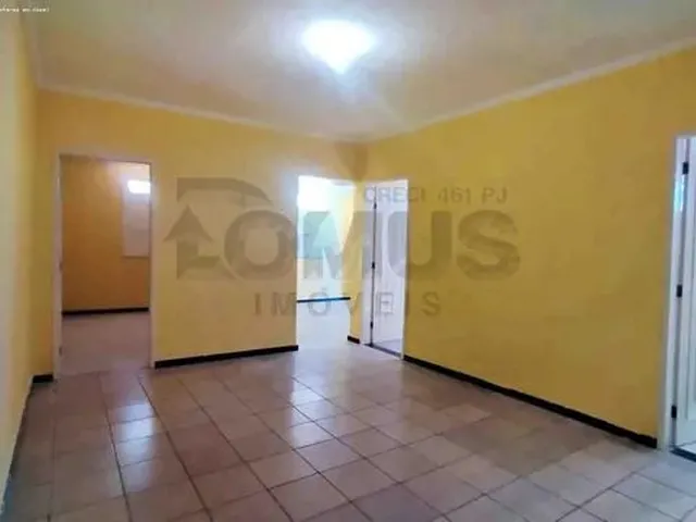 Imagem 10: Casa Espaçosa de 2 Quartos À Venda no Bugio