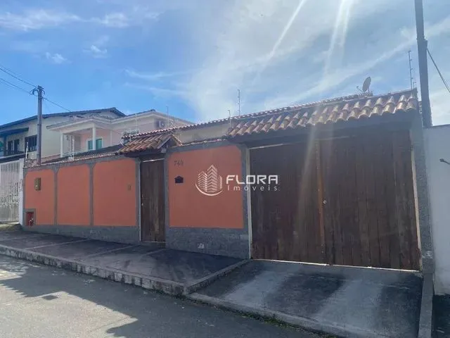 Imagem 3: Casa com 3 Dormitórios À Venda, 250 M² por R$ 750.000,00 - Morada da Colina