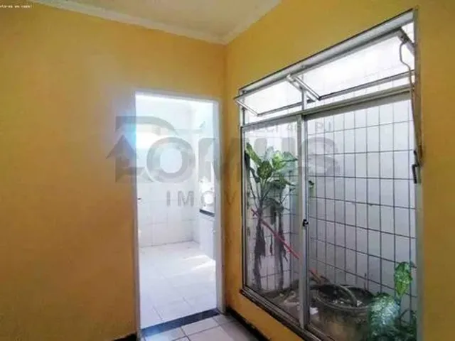 Imagem: Excelente Casa de 2/4 À Venda na Melhor