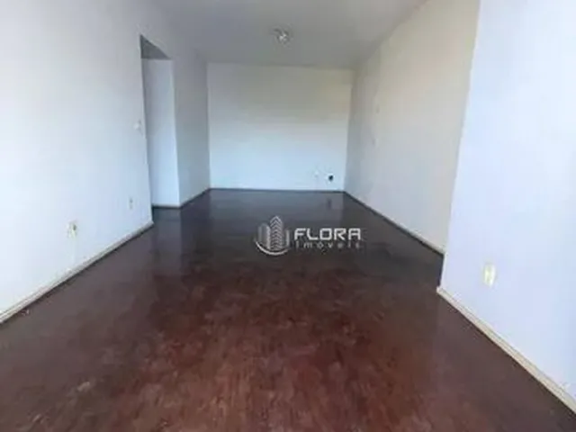 Imagem 3: Apartamento com 3 Dormitórios À Venda, 134 M² por R$ 300.000,00 - Comercial