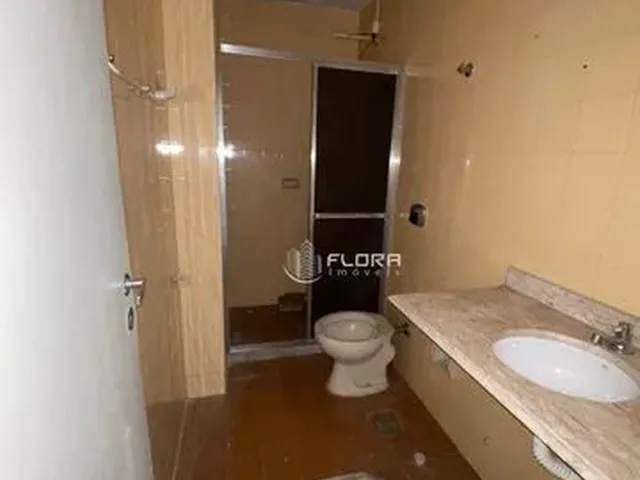 Imagem 16: Apartamento com 3 Dormitórios À Venda, 134 M² por R$ 300.000,00 - Comercial