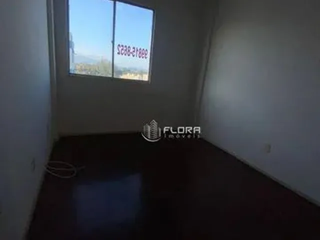 Imagem 12: Apartamento com 3 Dormitórios À Venda, 134 M² por R$ 300.000,00 - Comercial