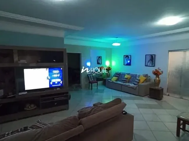 Imagem: Uberlândia - Casa Padrão - Cazeca