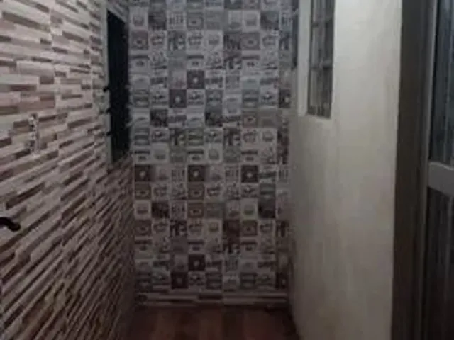 Imagem 2: Linda Casa de 3 Quartos com Área de Churrasco À Venda