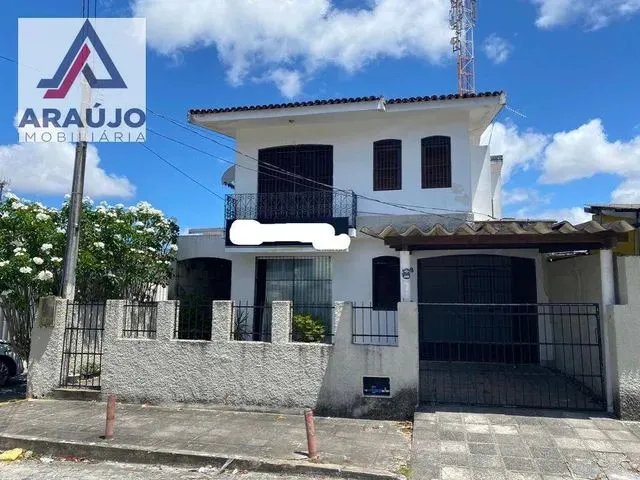 Imagem: Sobrado com 4 Dormitórios À Venda, 180