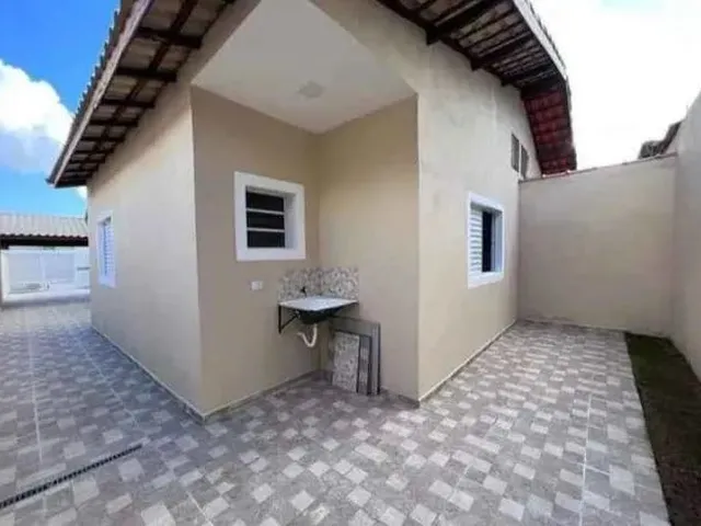 Imagem 3: Casa para Venda com 250 Metros Quadrados com 3 Quartos em Parque Jacaraípe - Serra
