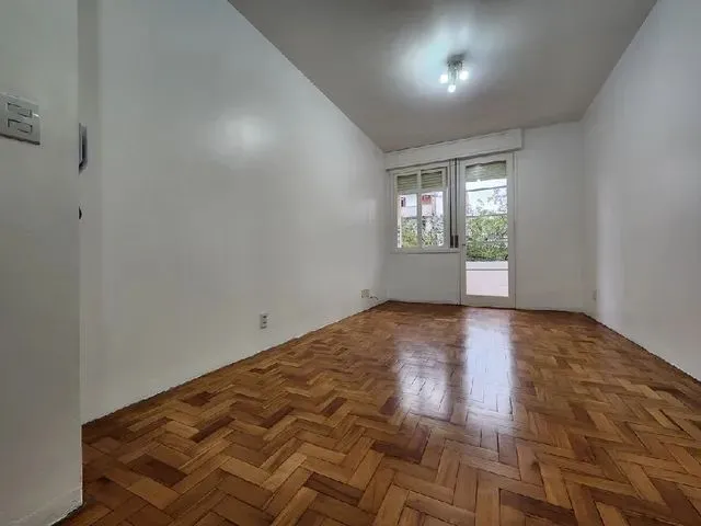 Imagem: Porto Alegre - Apartamento Padrão - Auxiliadora
