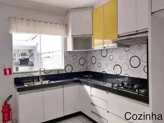 Imagem 2: Excelente Sobrado Semi Mobiliado, Localização Privilegiada no Alto Tarumã